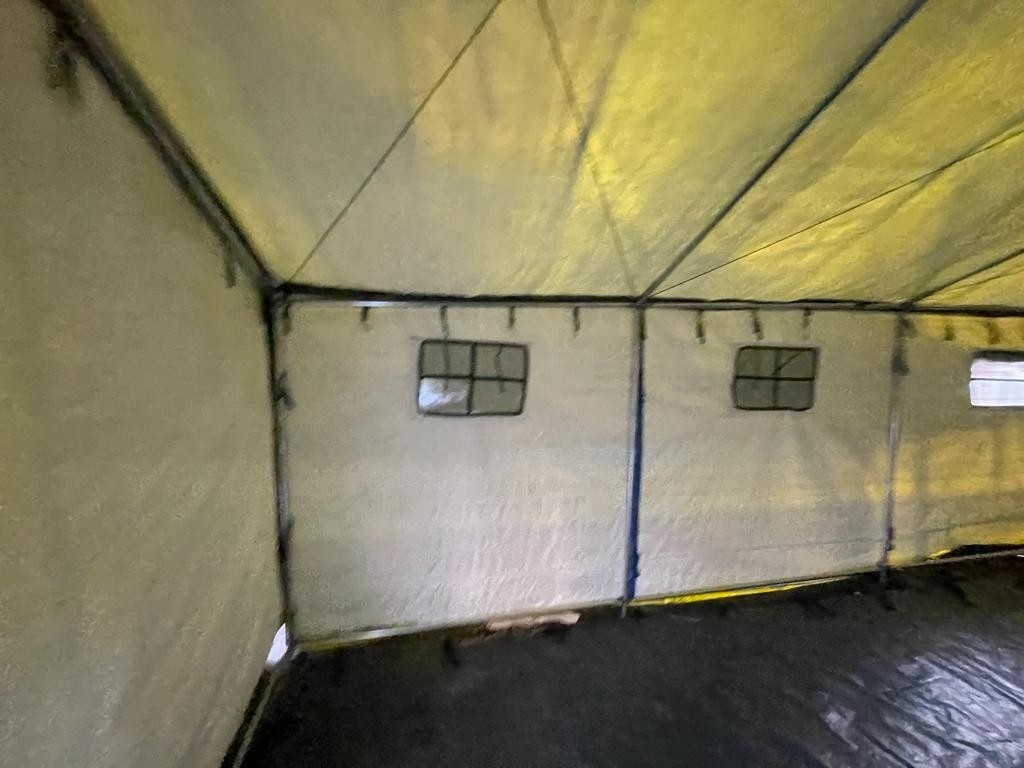 Палатка Каркасная утепленная зеленого цвета 12х6